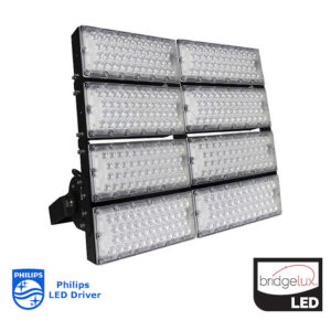 Projector Uso Intensivo 2 Módulos 960w 5000k 240lm/w CHIP LED BRIDGELUX DRIVE PHILIPS